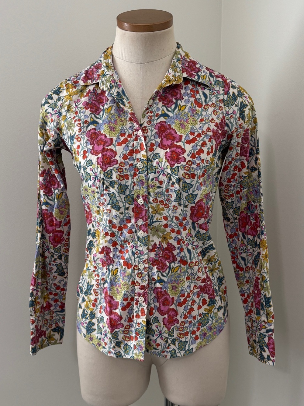 The Oxford Shirt Co US 4 Liberty Art Fabrics Floral Long Sleeve Button Down Top